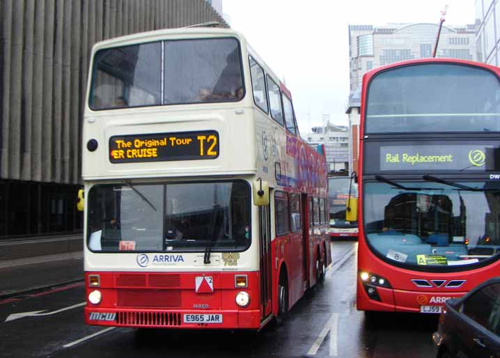 Original London Sightseeing Tour Hong Kong MCW Metrobus